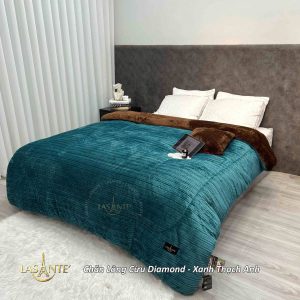 Chăn lông cừu Lasante' Diamond nặng 4.3kg, mềm mịn, ấm áp cho mùa đông 5 Chăn Lông Cừu Lasante' Diamond Xanh Thạch Anh