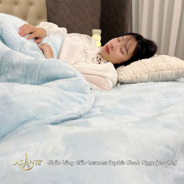 Chăn Lông Gấu Sophia z7146134198527 40f38ccf0fca0537898a3d068ed37c4f