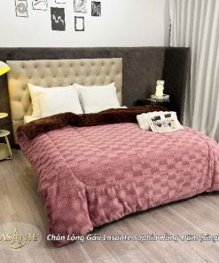 Chăn lông gấu Sophia 2m1x2m4 mịn màng cho làn da.