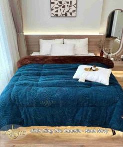 Chăn lông cừu Camelia phong cách đẳng cấp cho mùa Đông 7 Chăn lông cừu Camelia Xanh Navy 3 11zon