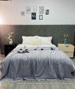 Chăn hè Tencel thêu Diệp Lan 1 Chăn hè Tencel thêu Diệp Lan - Xám Thiên Khói
