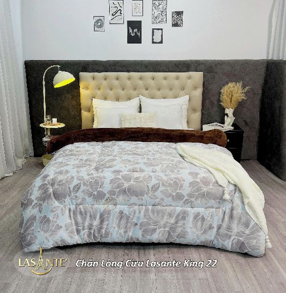 Chăn Lông Cừu Lasante King 22 - Đặc biệt đến từng chi tiết nhỏ