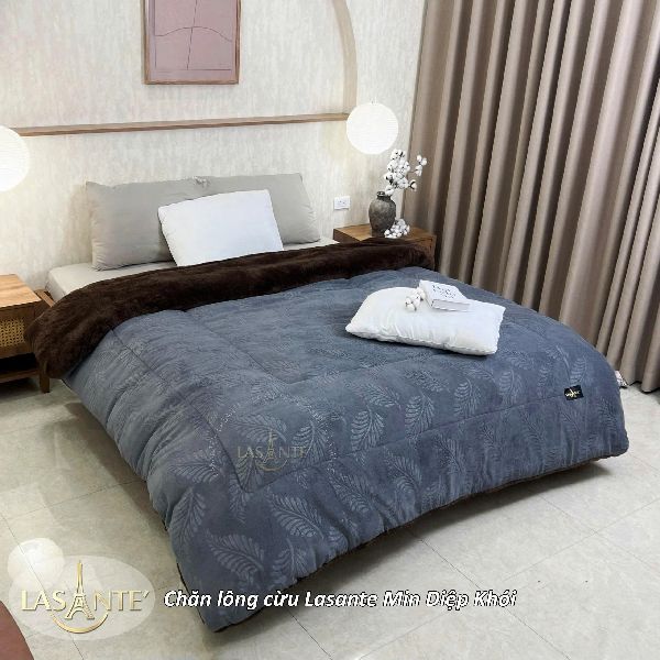 Chăn lông cừu Lasante Min Diệp Khói – Chăn lông cừu Lasante 3 lớp giữ nhiệt.