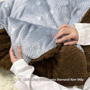 Chăn lông cừu Lasante Diamond Xám Mây (Mẫu mới 2025) - Quà tặng ý nghĩa mùa đông 7 z6957348747556 f3ca95623babd859ffbeb818a3dad4c1