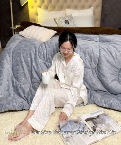 Chăn lông cừu Lasante Diamond Xám Mây (Mẫu mới 2025) - Quà tặng ý nghĩa mùa đông 3 z6957348860852 41381f49c858d8ea52ed8fad6c1518be