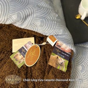 Chăn lông cừu Lasante Diamond Xám Mây (Mẫu mới 2025) - Quà tặng ý nghĩa mùa đông 8 z6957349108008 5ad83e2a99da2d5363ef1312cc9ca80a