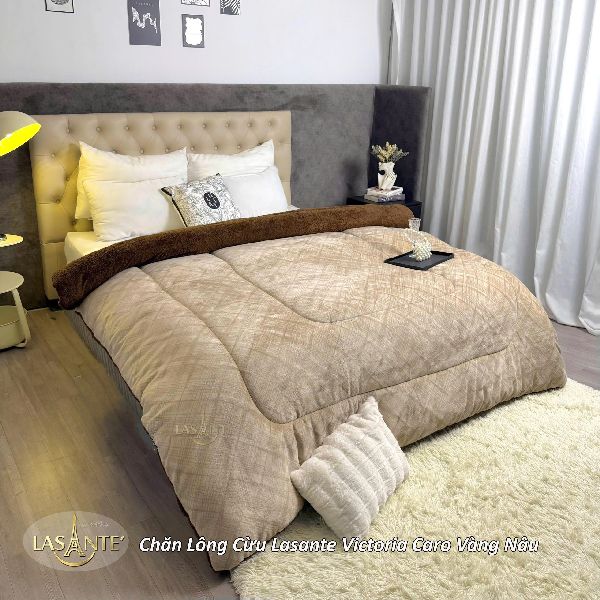 Chăn lông cừu Lasante Victoria Caro Vàng Nâu z6975942544198 a7c138a8b30747e442db0b52f0c84217