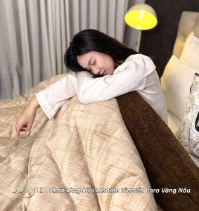 Chăn lông cừu Lasante Victoria Caro Vàng Nâu (Mẫu mới 2025) - Giữ nhiệt mùa đông cao cấp 6 z6975942777316 0d280f46cbf540005b3adc7ca566c829