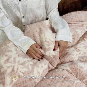 Chăn Lông Cừu Lasante King 26 - Cho phòng ngủ thơ mộng 8 z7007059139909 5b5215162d0de44c6b07b267c26b07e2