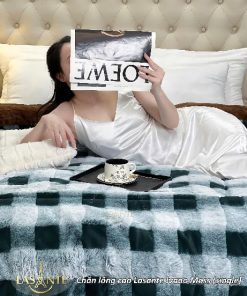 z7023557868377 990933c3c2222152cd2f8bf426d3bf02